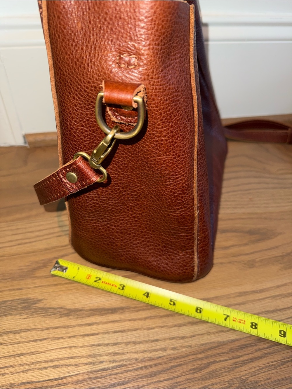 Portland Leather Brown Pebbled Leather Butterfly Bucket Bag - Picture 4 of 13